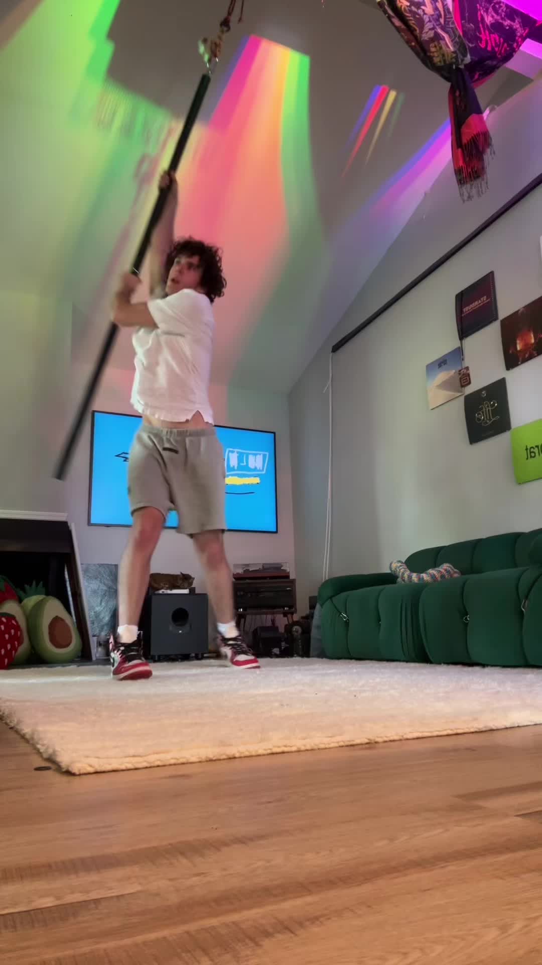 @Van