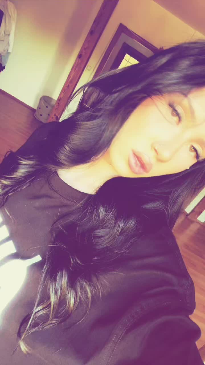 @justalilybit