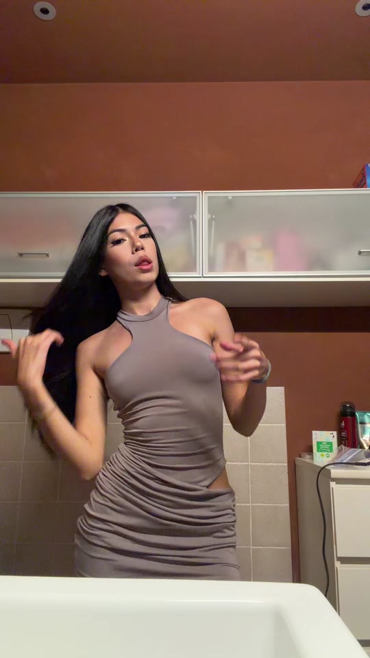 @💋🇵🇪