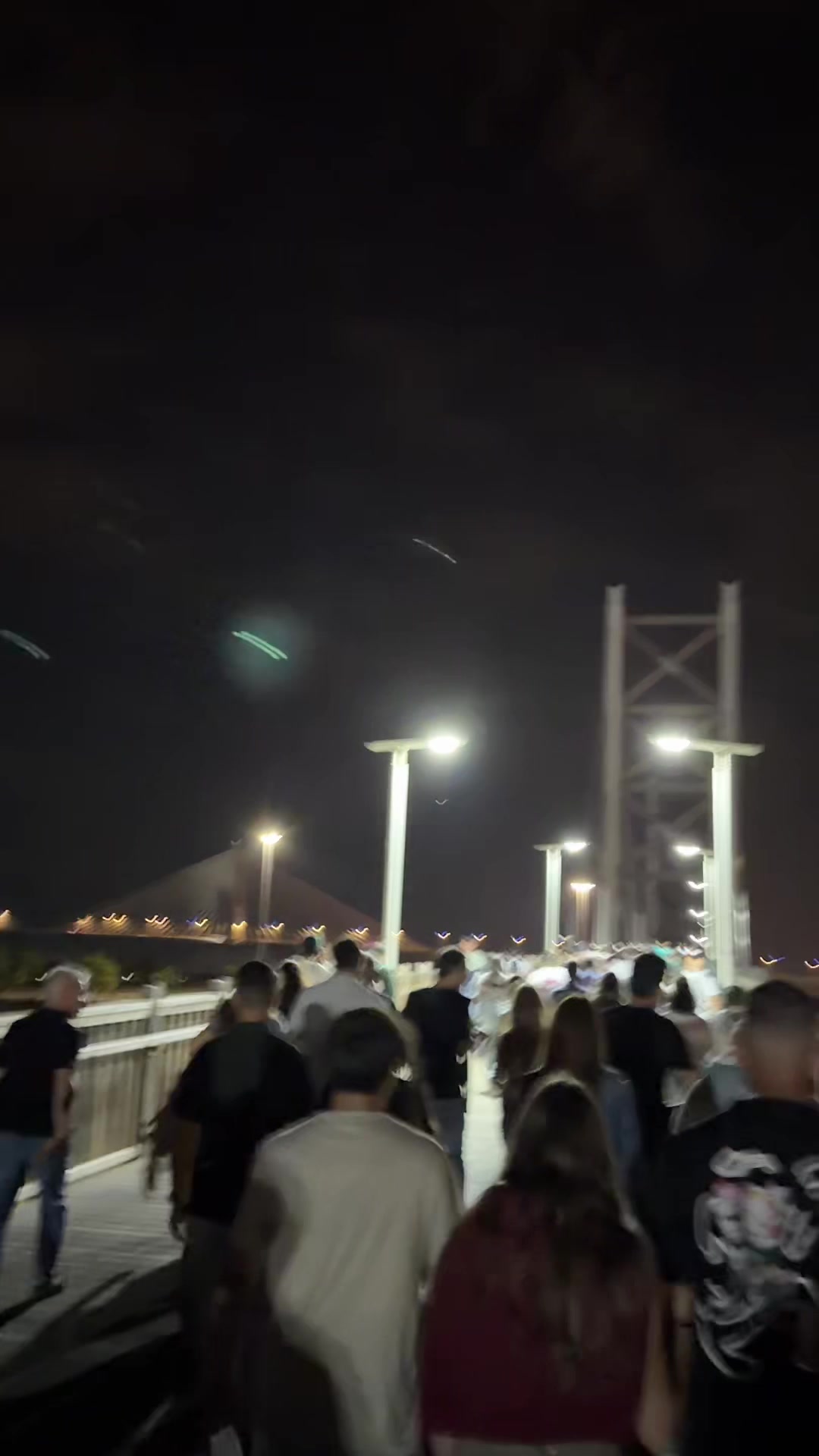 @VI
