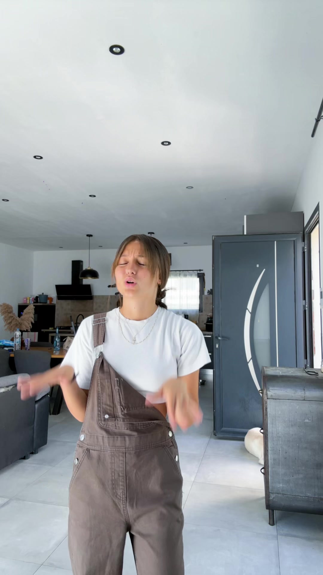 @𝐂𝐞𝐜𝐢𝐥𝐢𝐚
