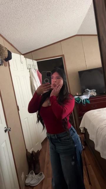 @ℳℯ𝓁𝒶𝓃𝒾ℯ2