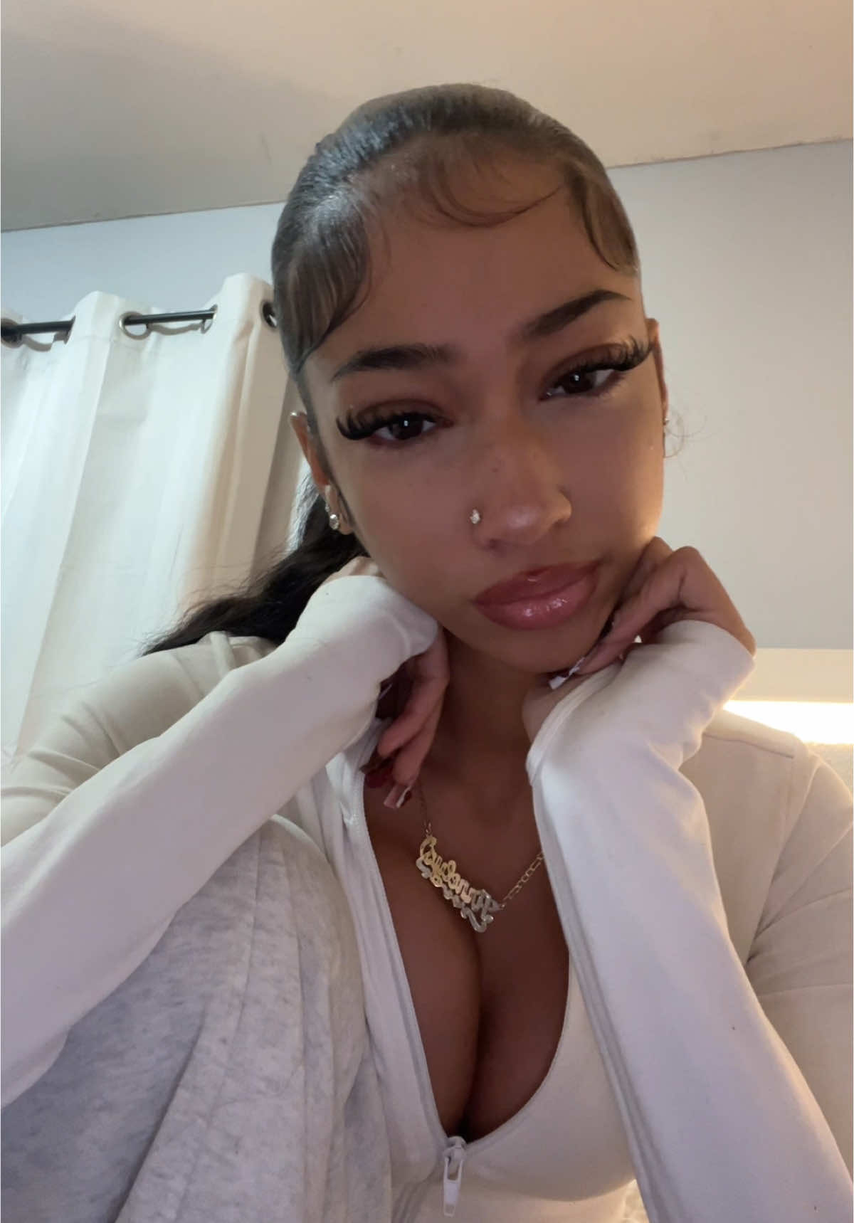 @nelythescorpioo