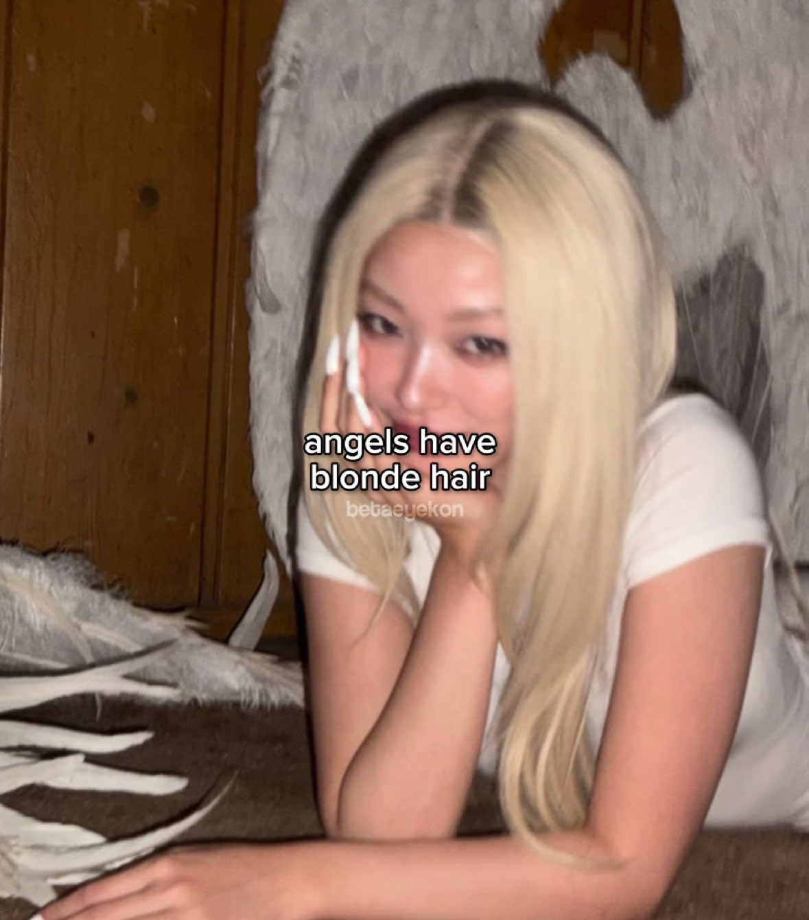 @𝜗𝜚 alesha | 🍒🦒 | 𝜗𝜚