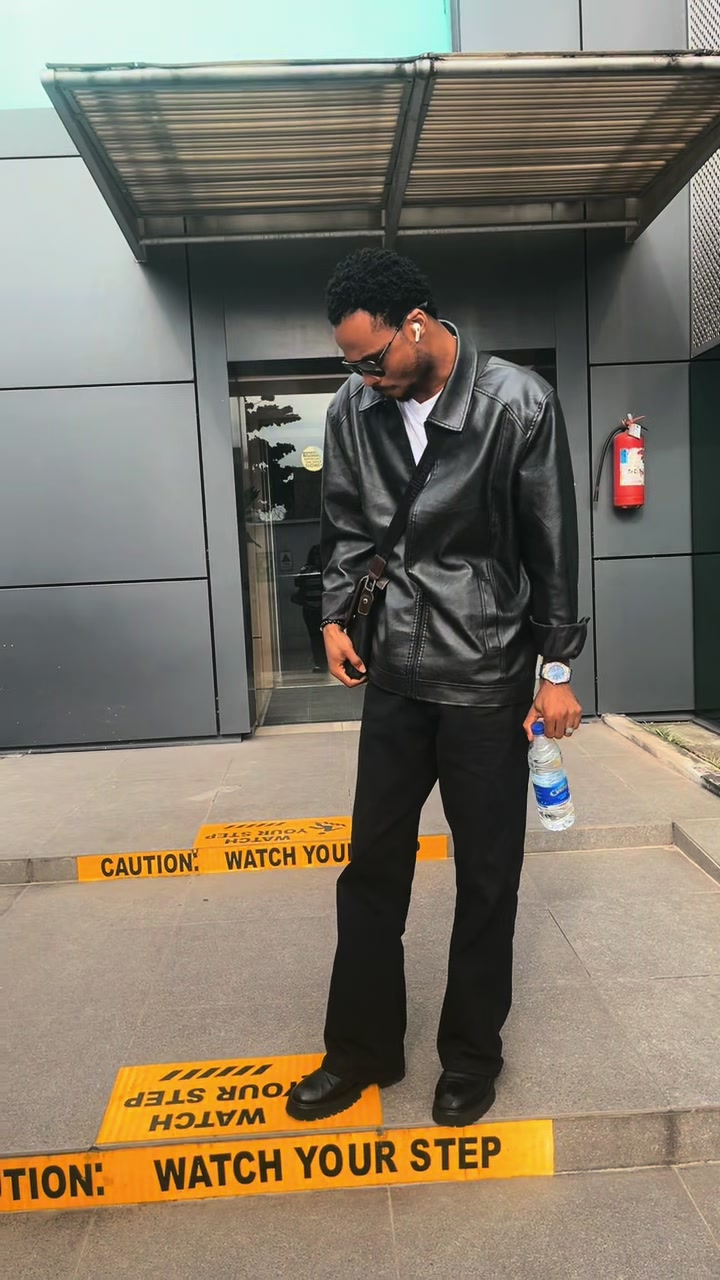 @DR. FABULOUS 🩺 Investment Boy