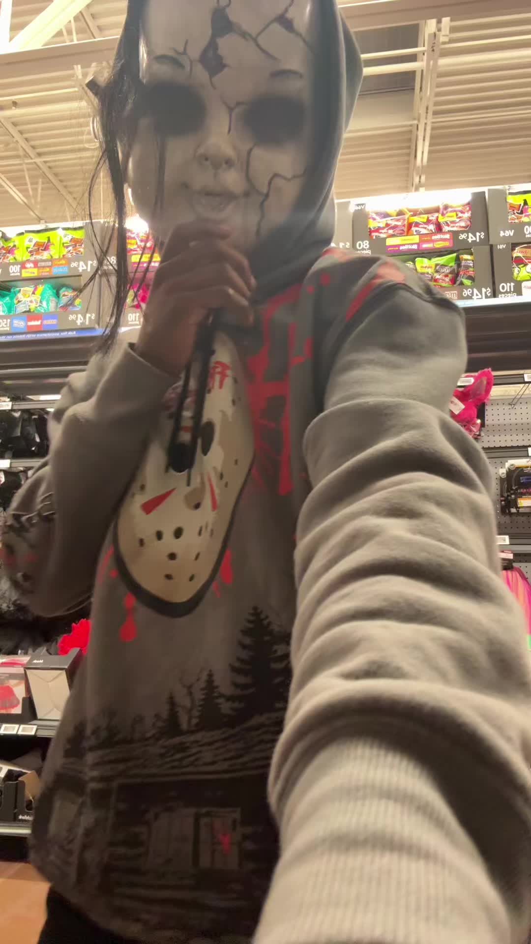 @𝔤𝔬𝔩𝔡𝔢𝔫 𝔠𝔥𝔦𝔩𝔡👁