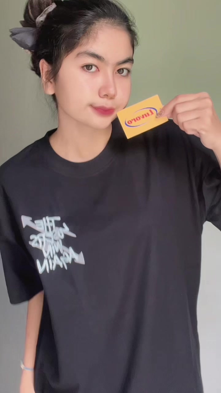 @Mi Th&atilde;zi&ntilde; 🛍️🛒