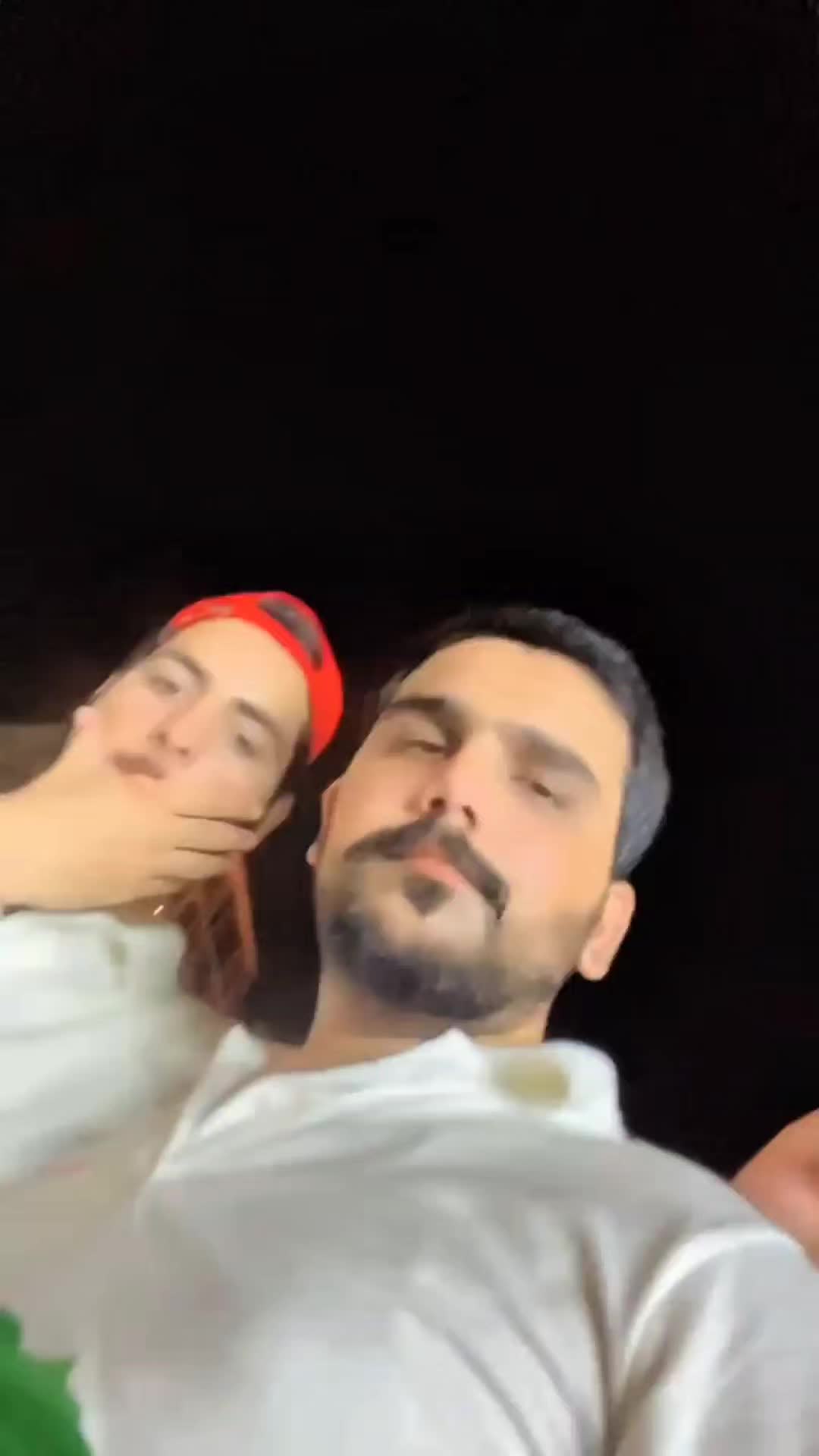 @Fayyaz    D I K✨