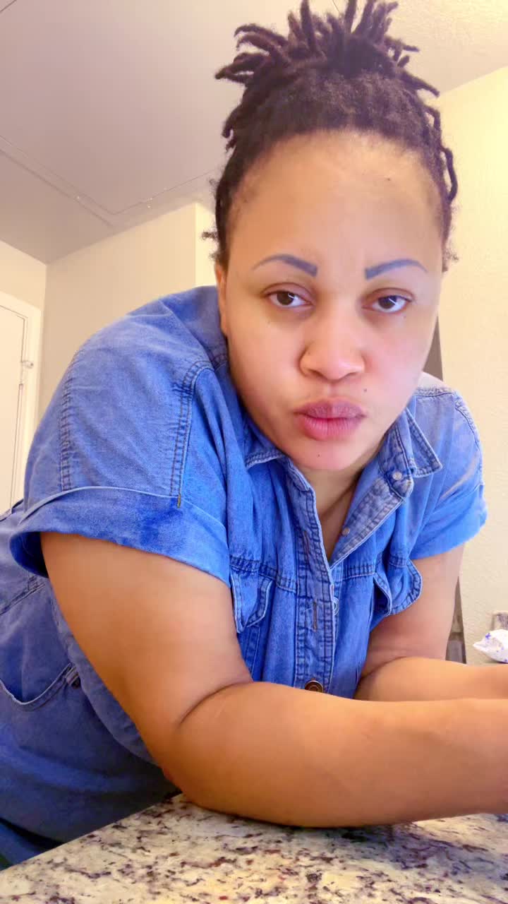 @1stladyone