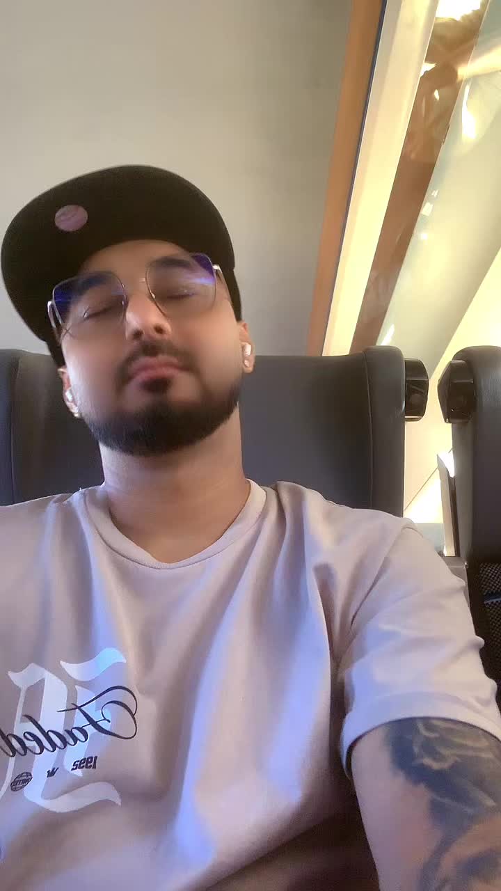 @surajfernando07 🇫🇷