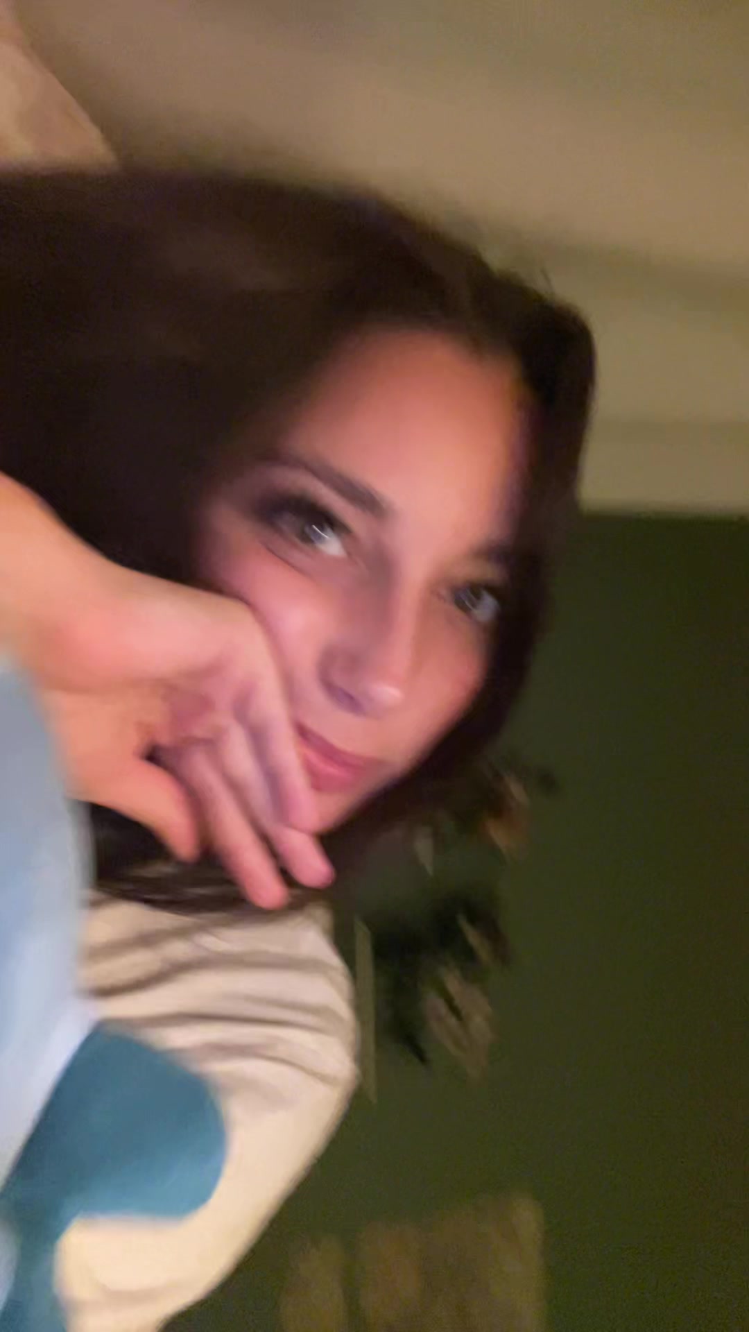 @Vivi