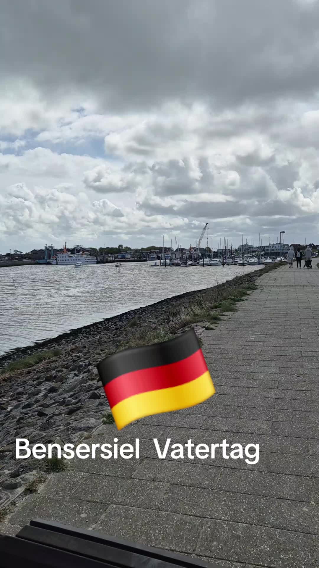 @Laslo
