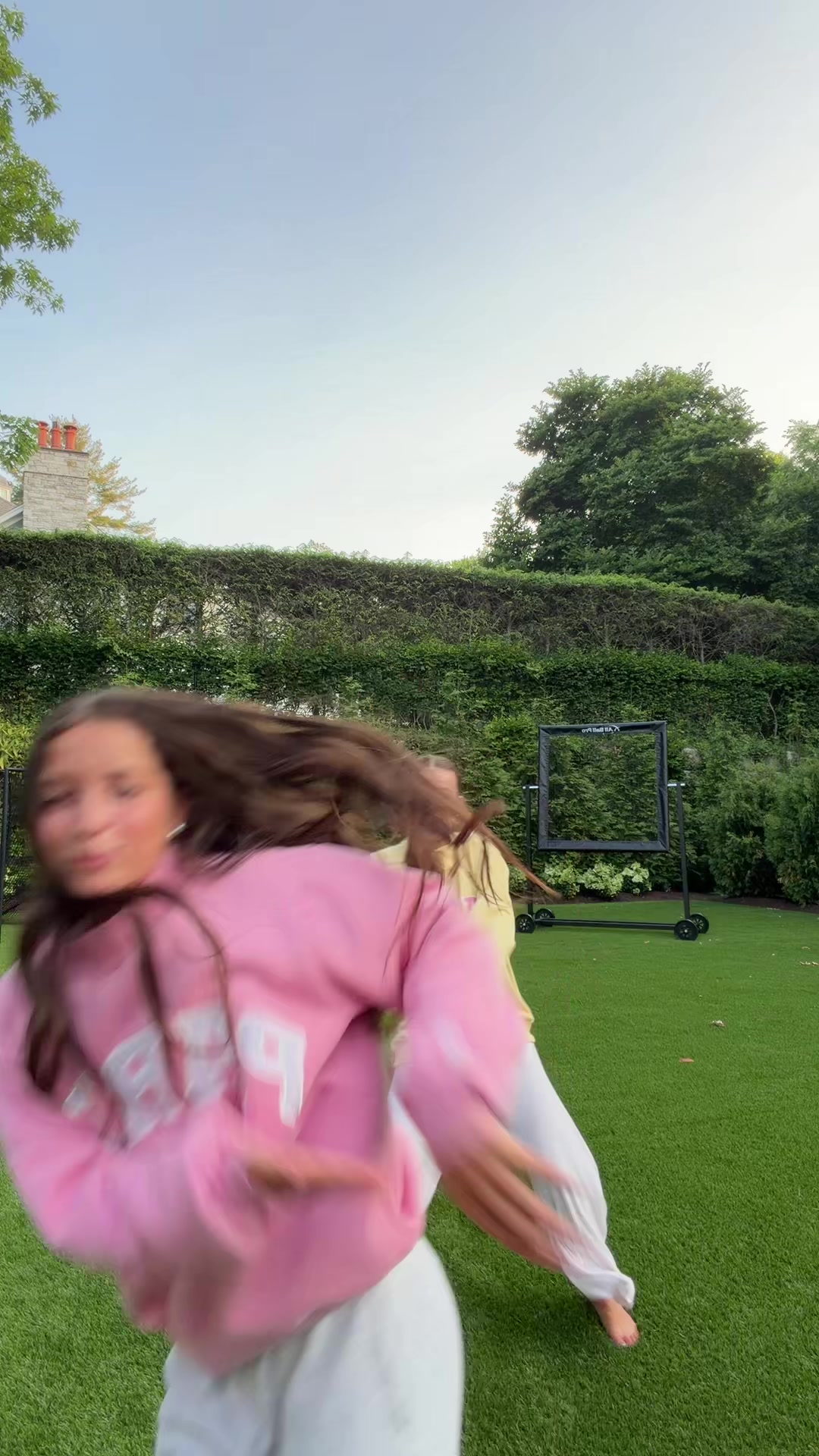 @Ella Gardner