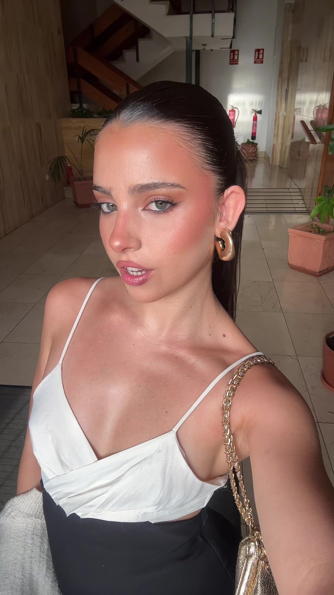 @VER&Oacute;NICA BELLO