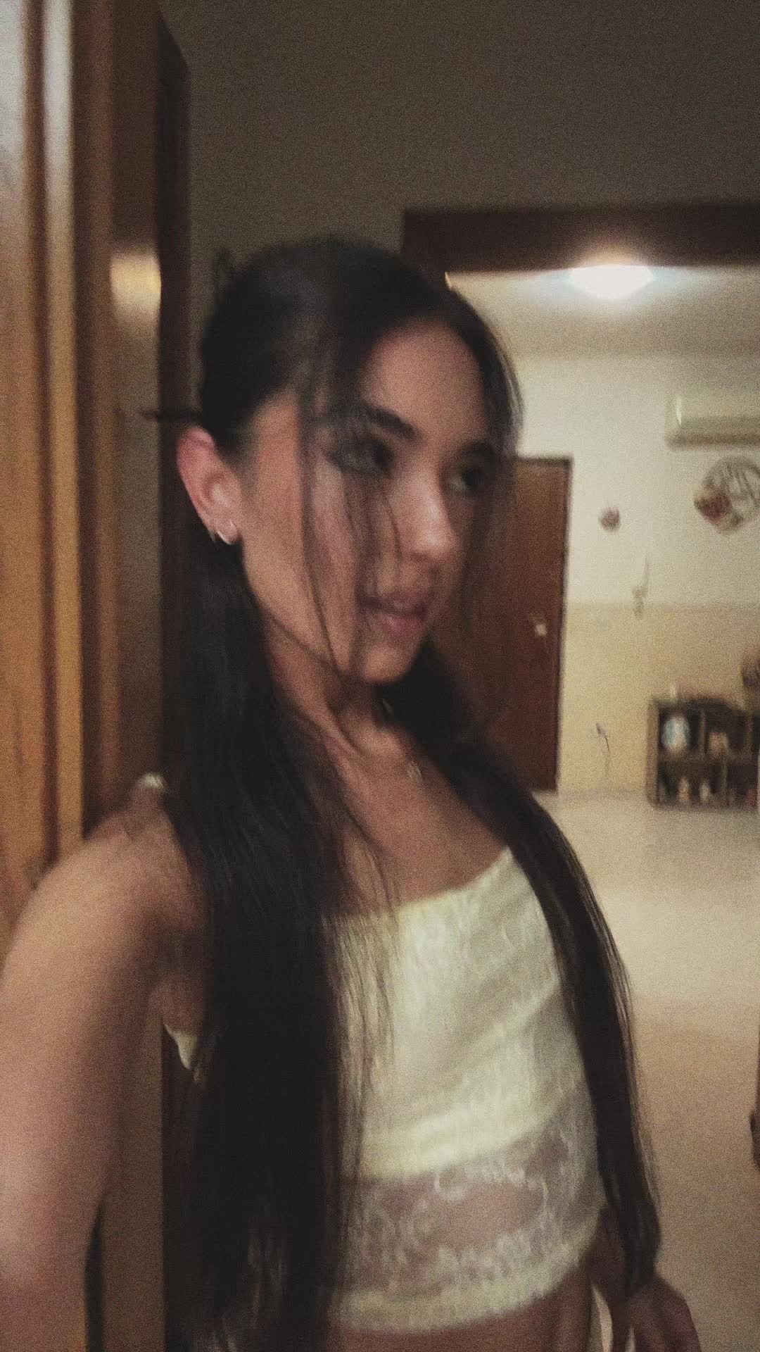 @Sonya&ensp;con&ensp;la&ensp;y