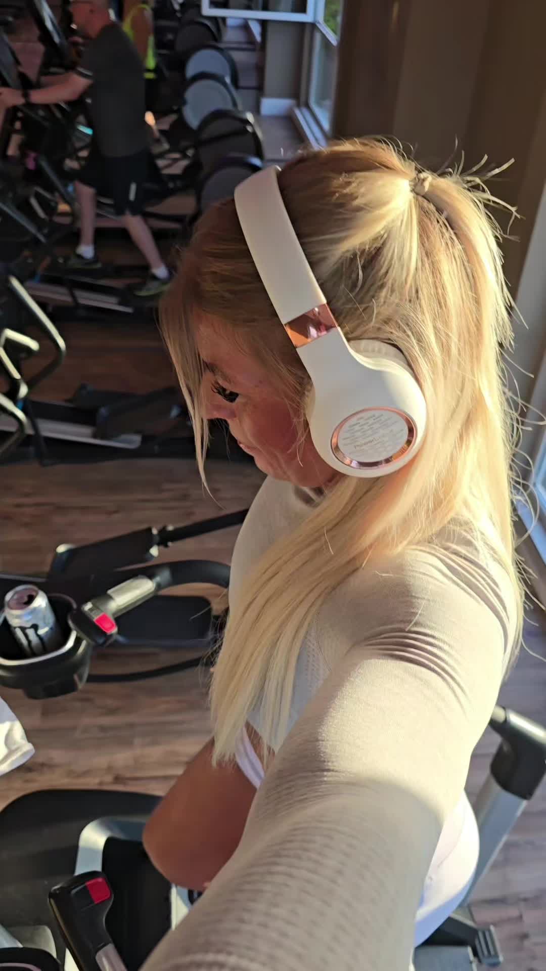 @Denise Personal Trainerin HH