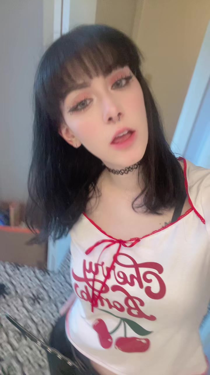 @Liv