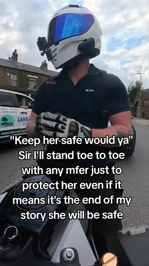 @HalifaxCBR🇬🇧 🏍