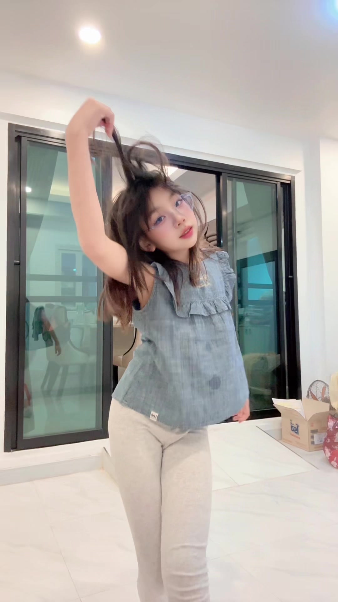 @Nina (10k)