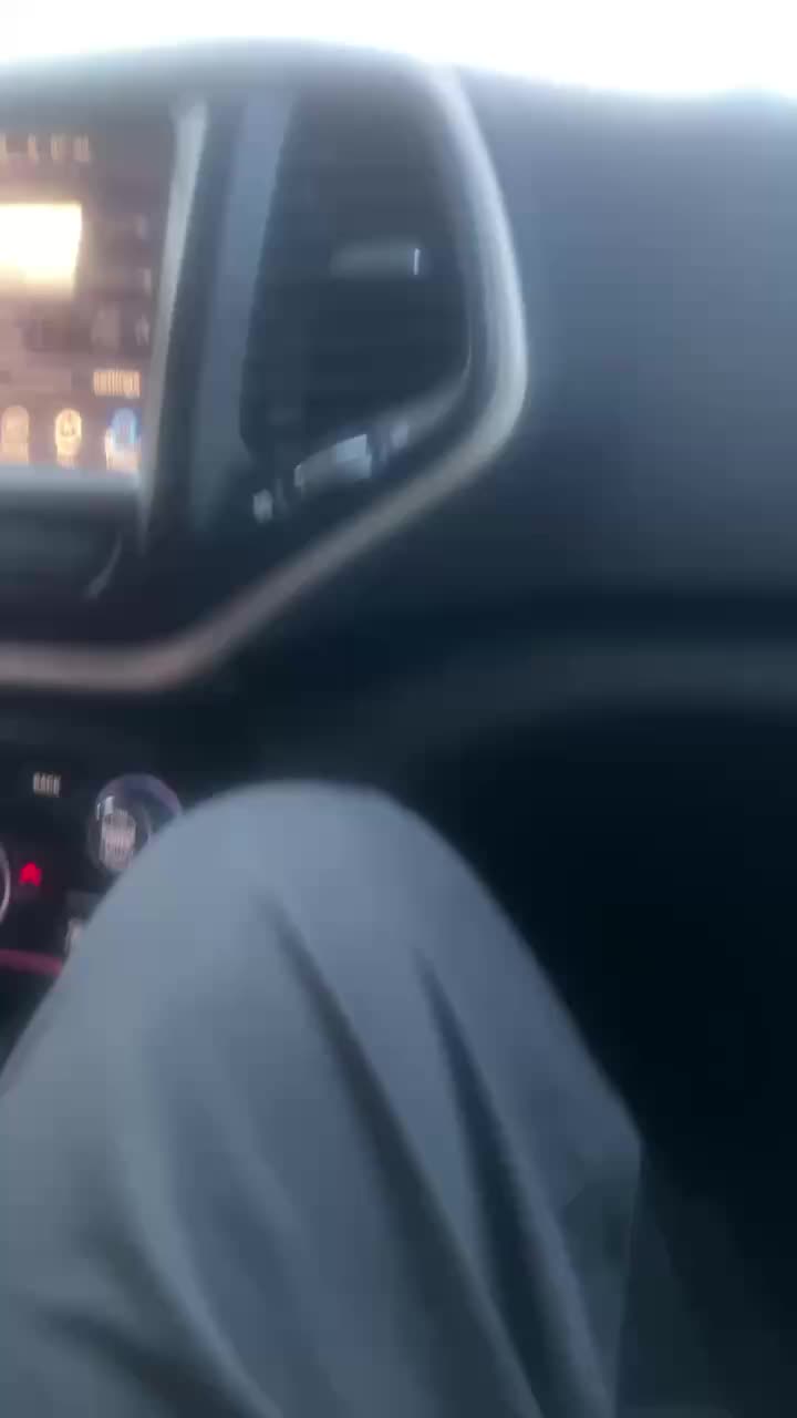 @José