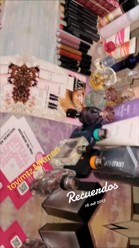 @Tovimtz