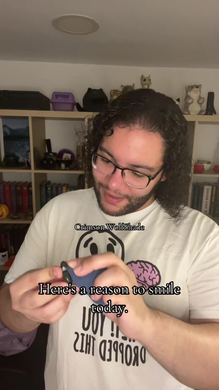 @Crimson.WolfShade🇪🇸