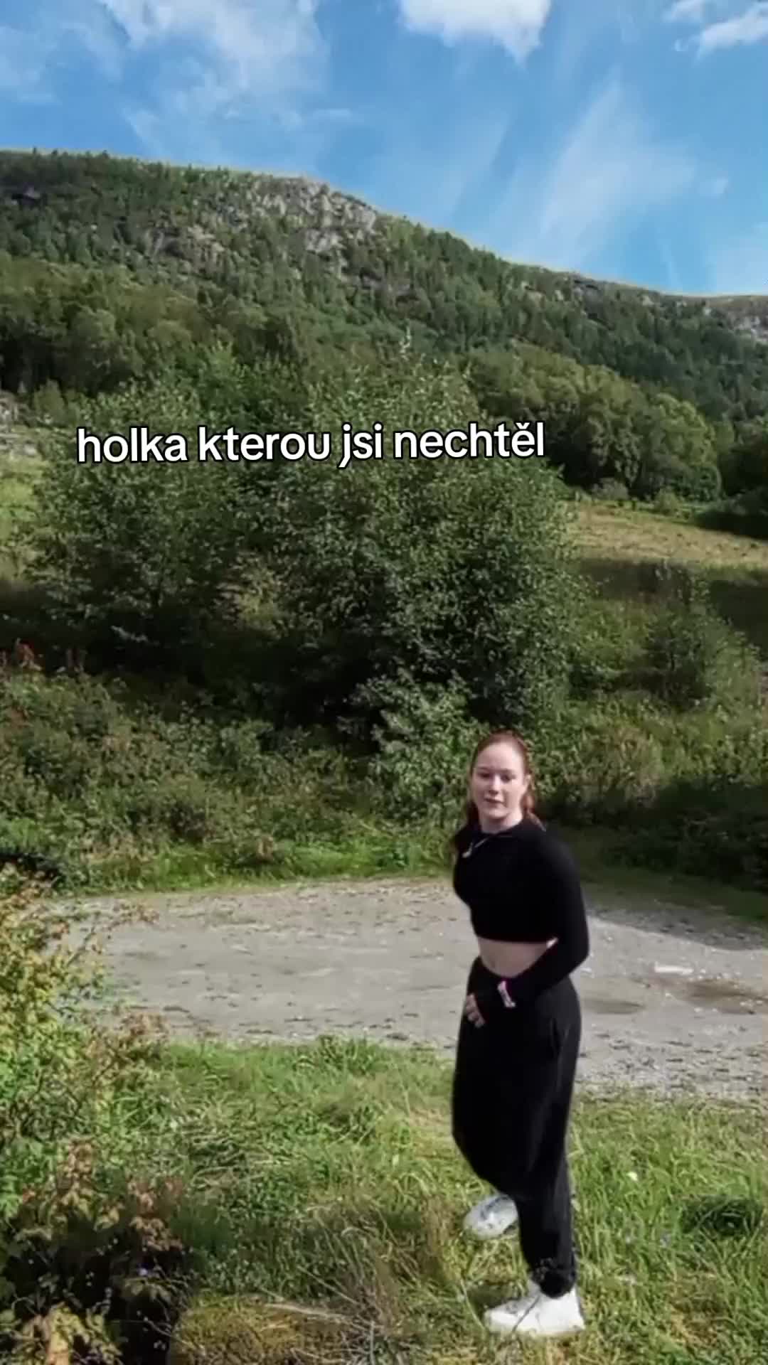 @N👑