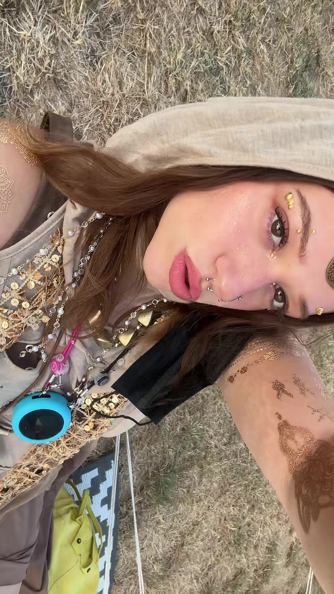 @Lala