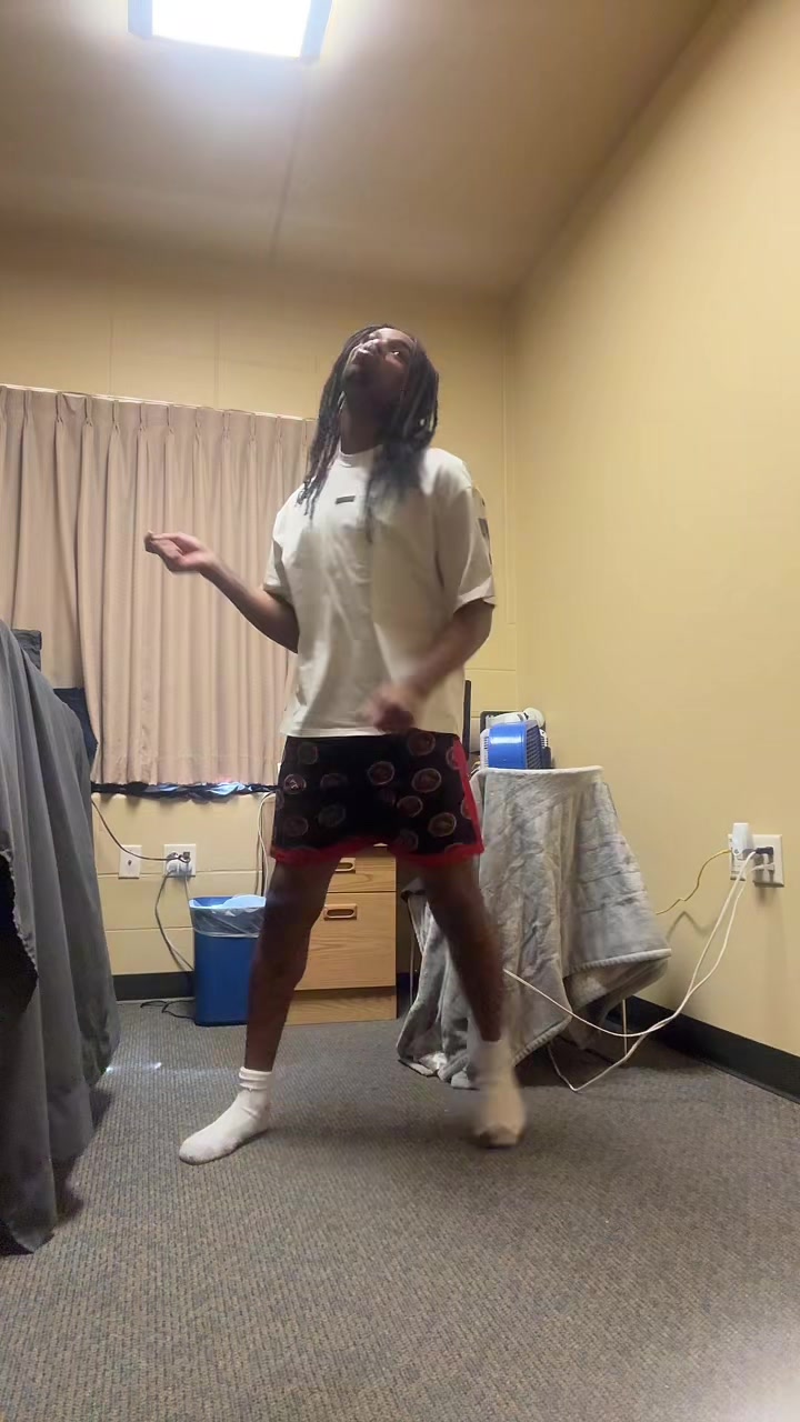 @Lee🫱🏾🫱🏾🫱🏾