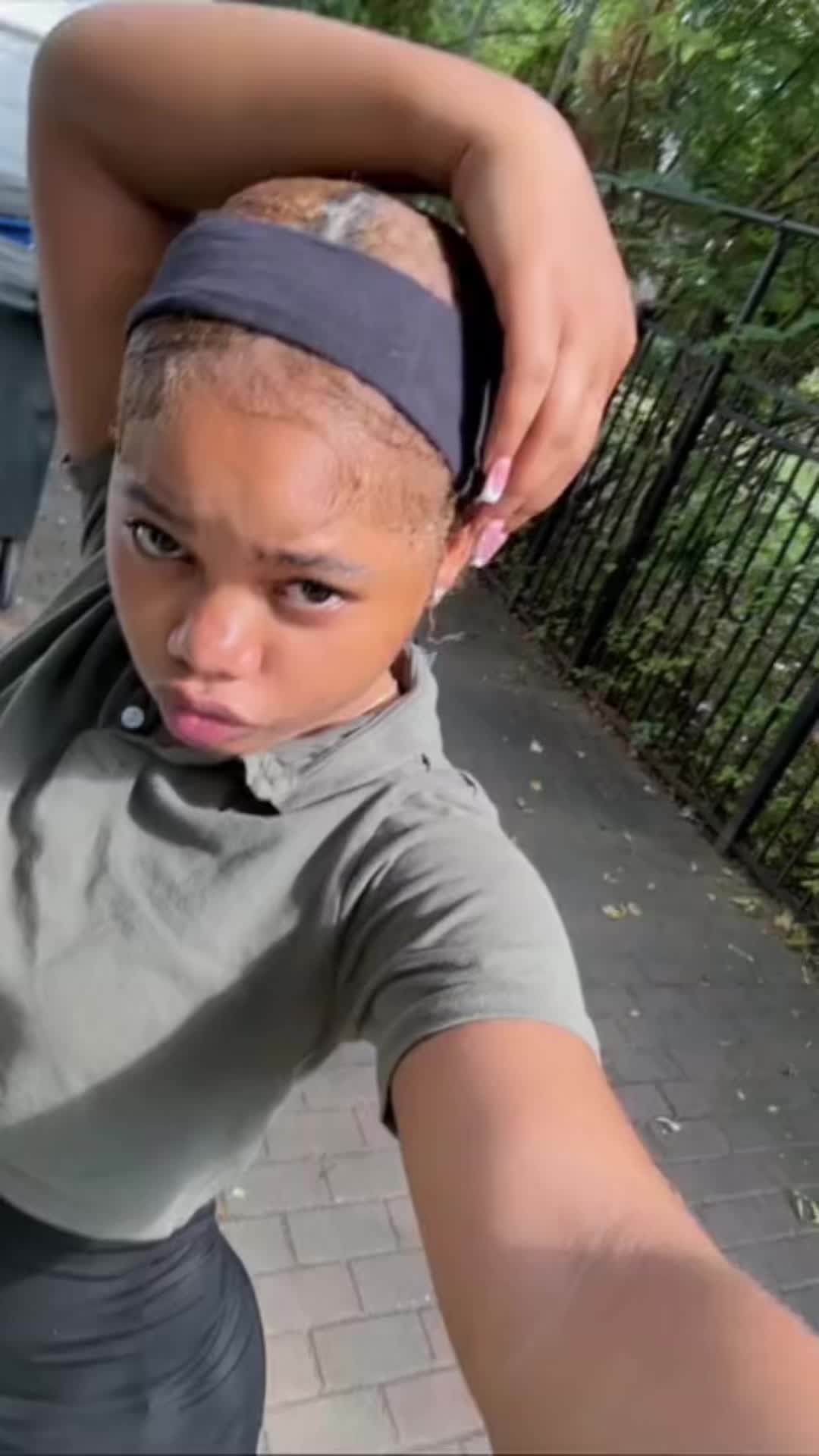 @𝒩𝒾𝒶