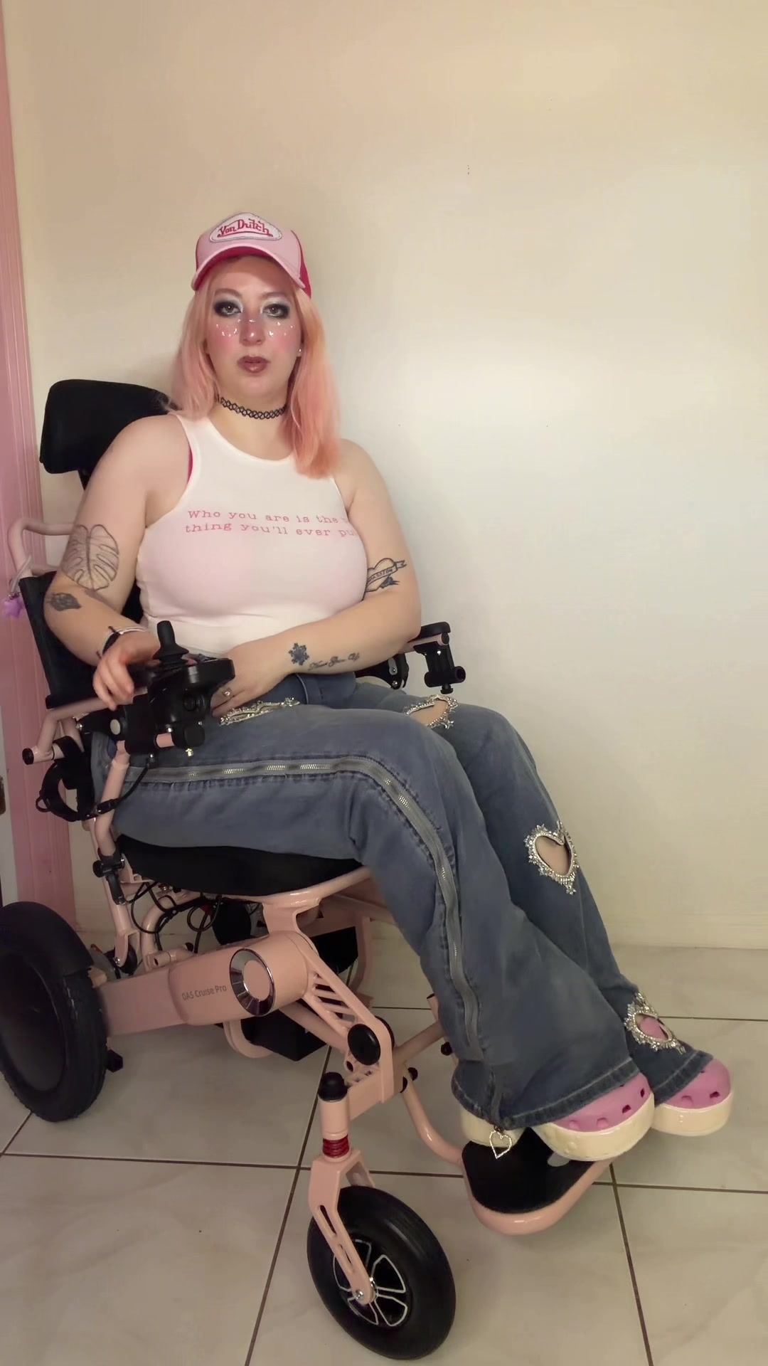 @Charlie♿️ Disabled Floridian🌴