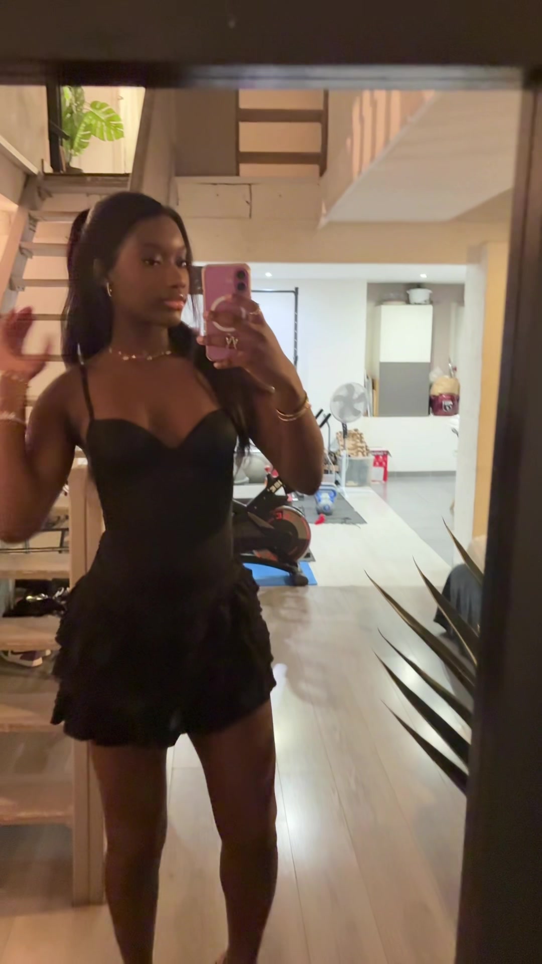 @iinaaa.dt