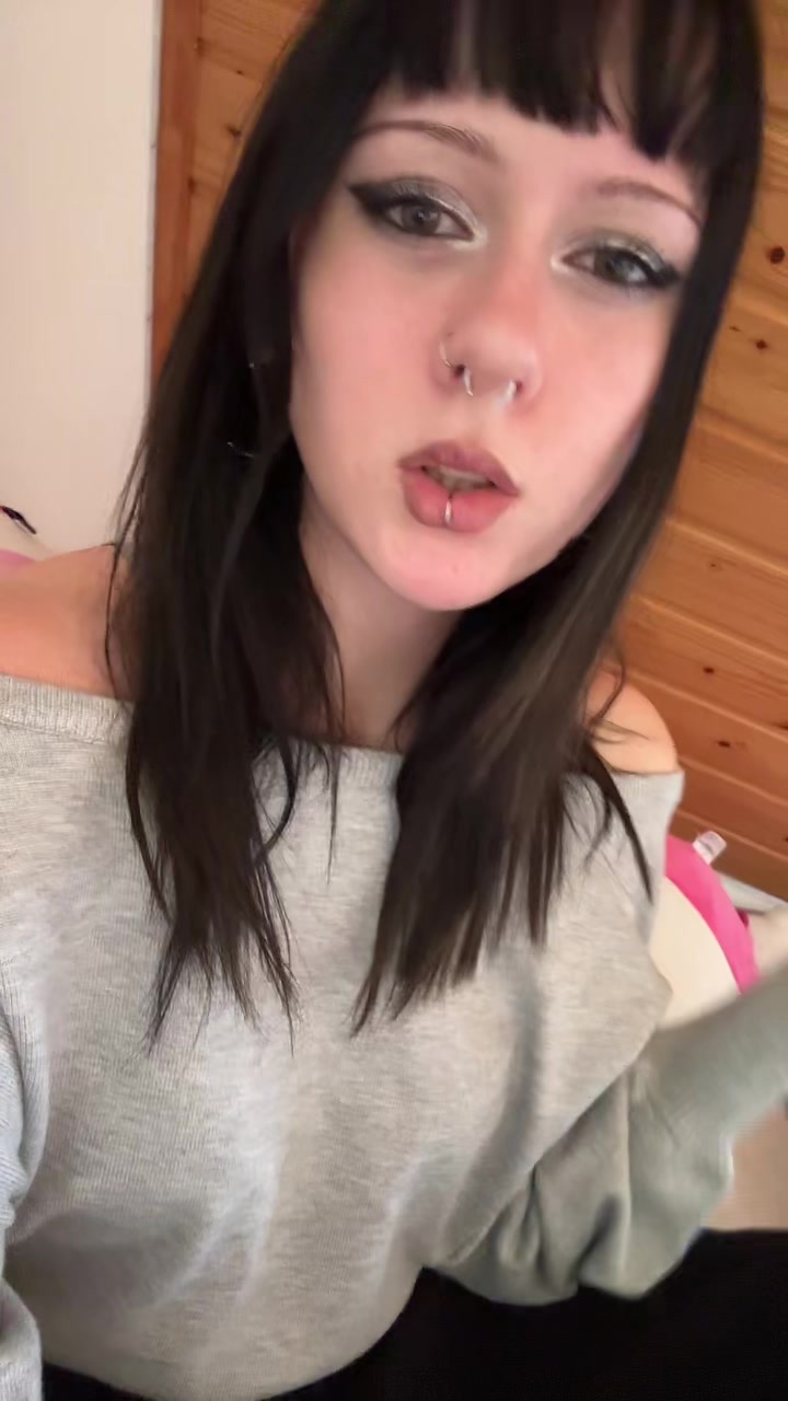 @lara .⋆♱