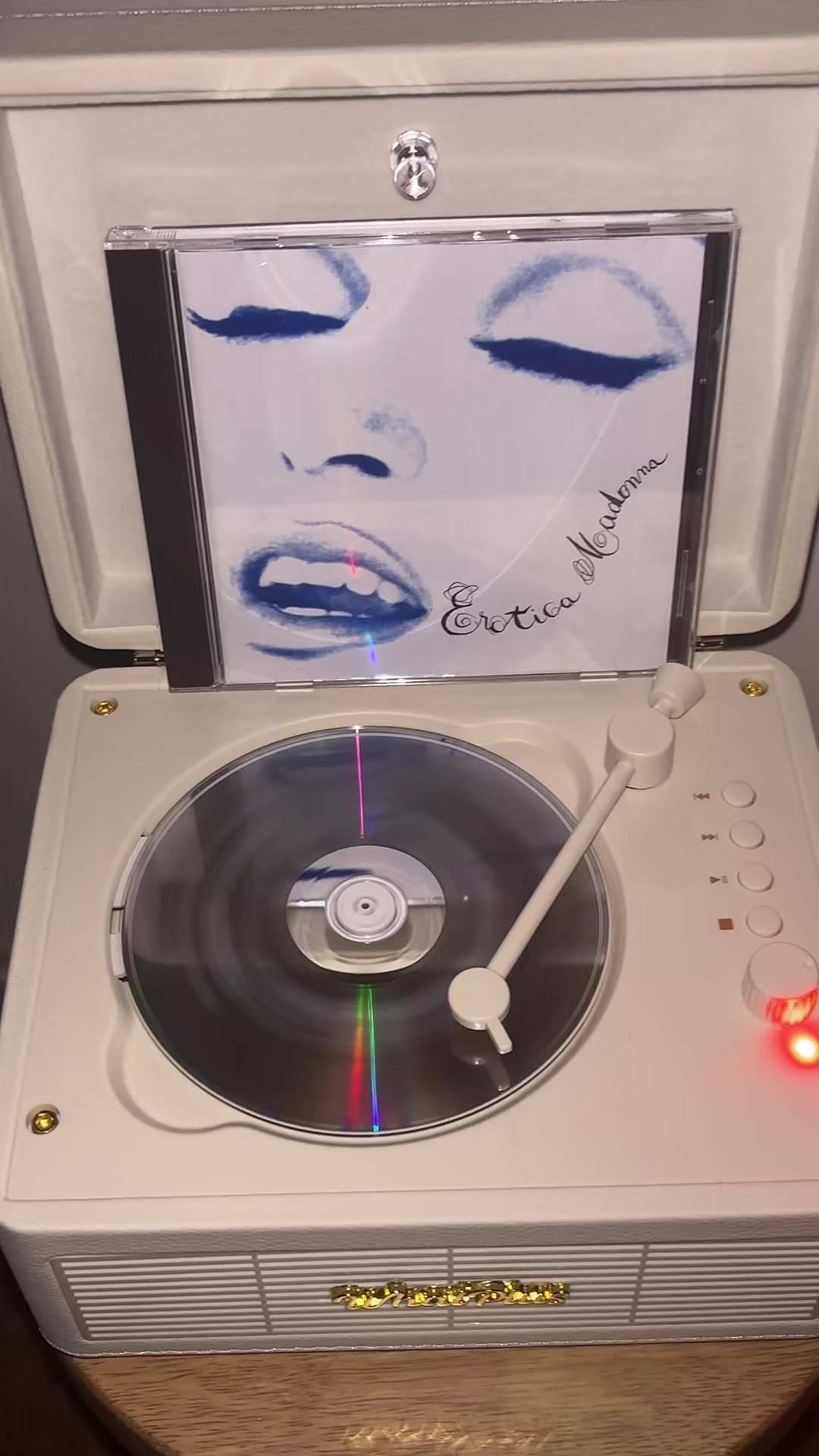 @Drew’s Music Corner Unboxing
