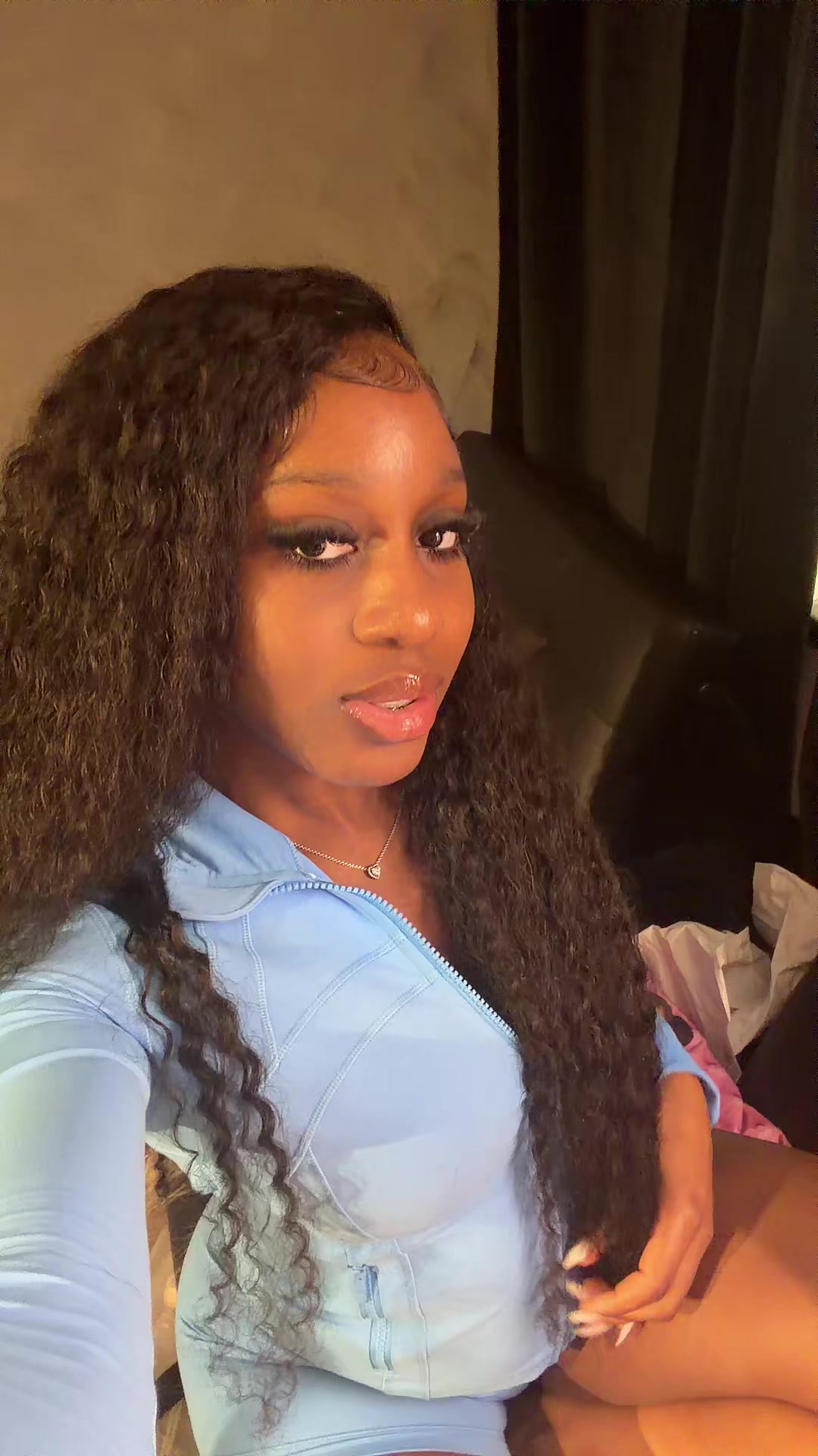 @TheRealAnna 🎀