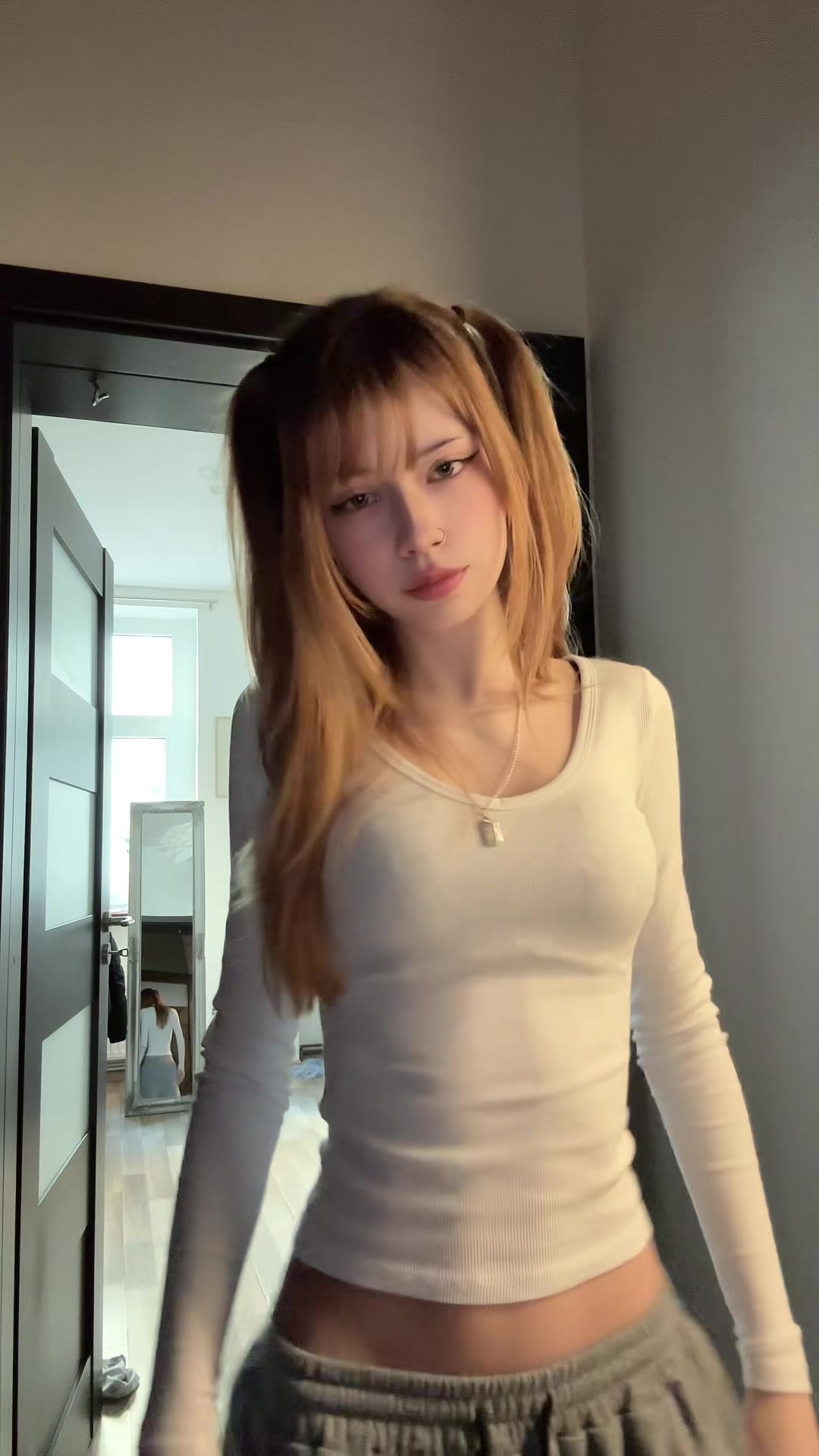 @Laura🧣🕊️
