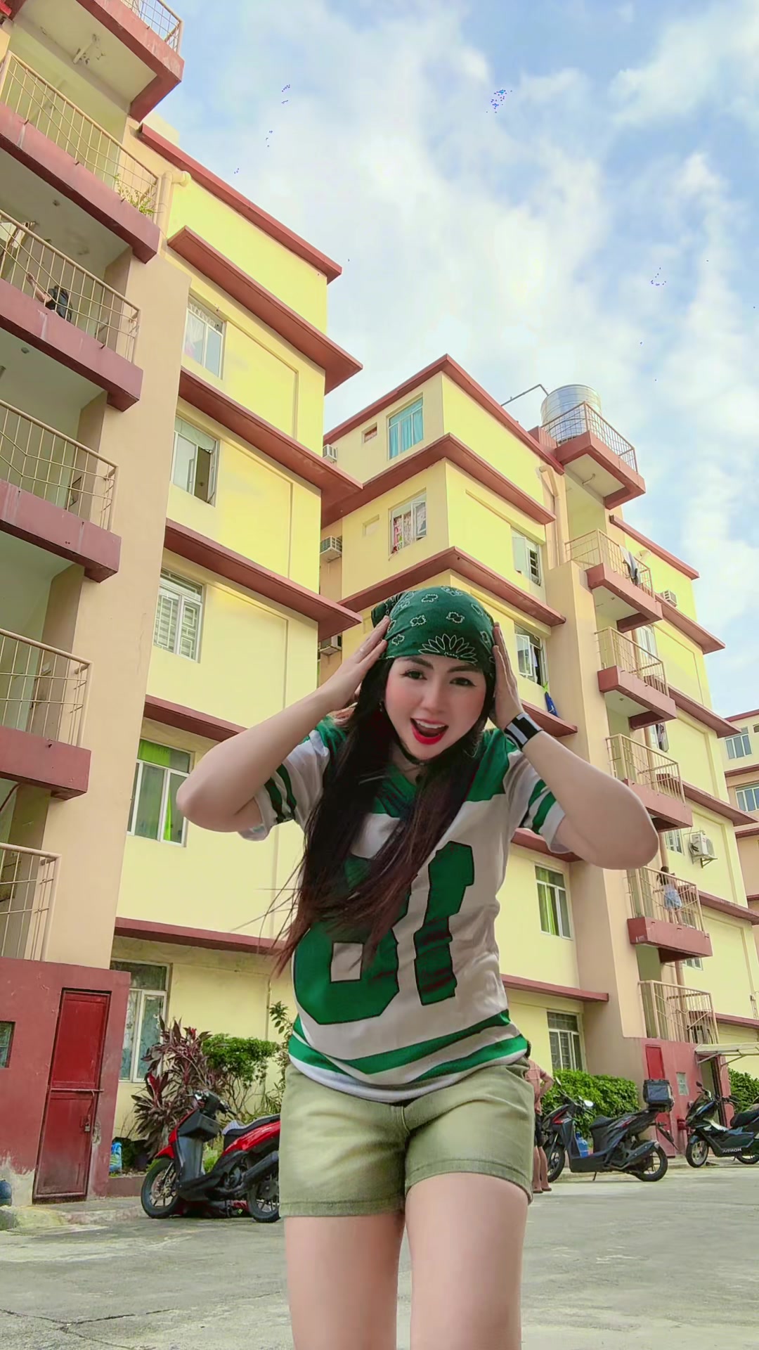 @JingkyMoves