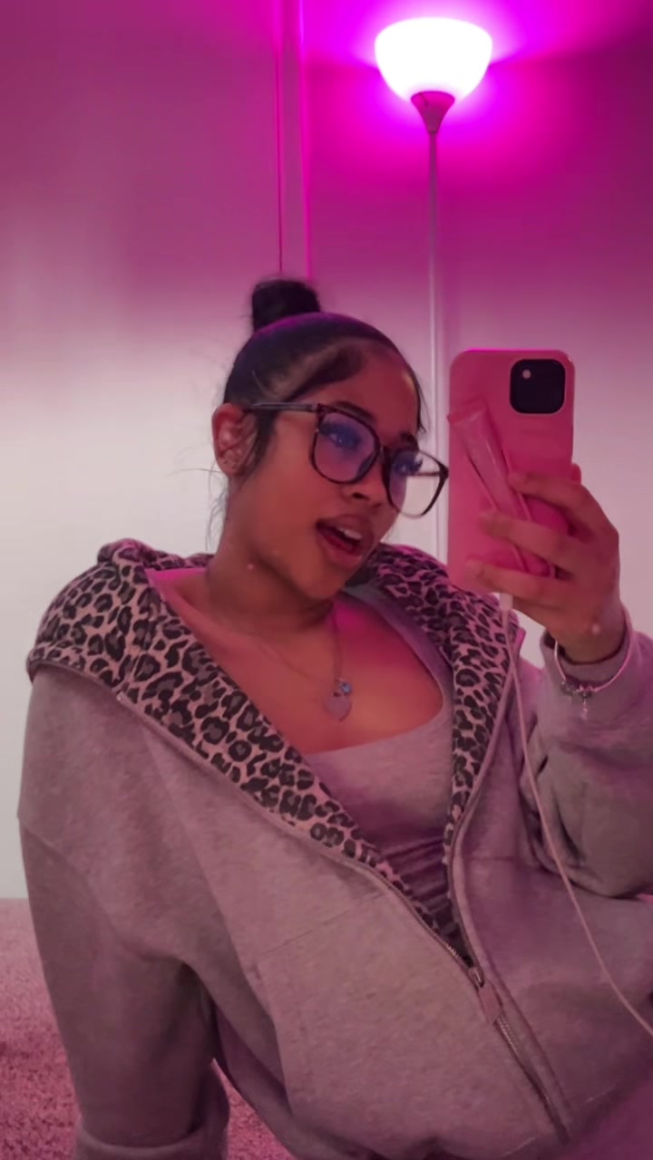@ari😉