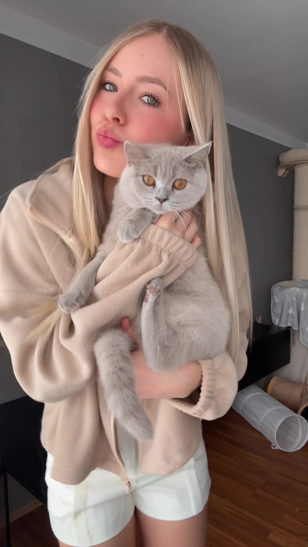 @𝐈 𝐍 𝐀