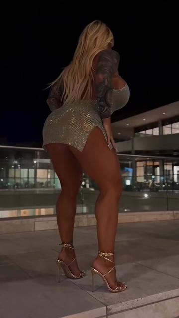 @Ava Gianna