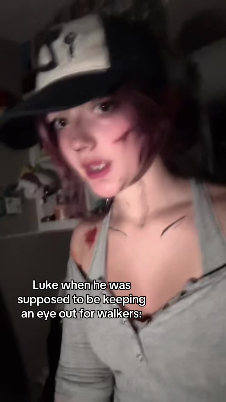 @Elle (Lycan&rsquo;s version)