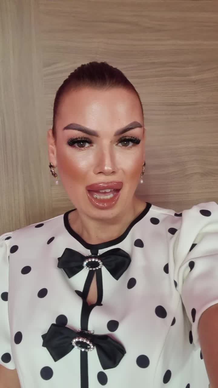 @Tania karina