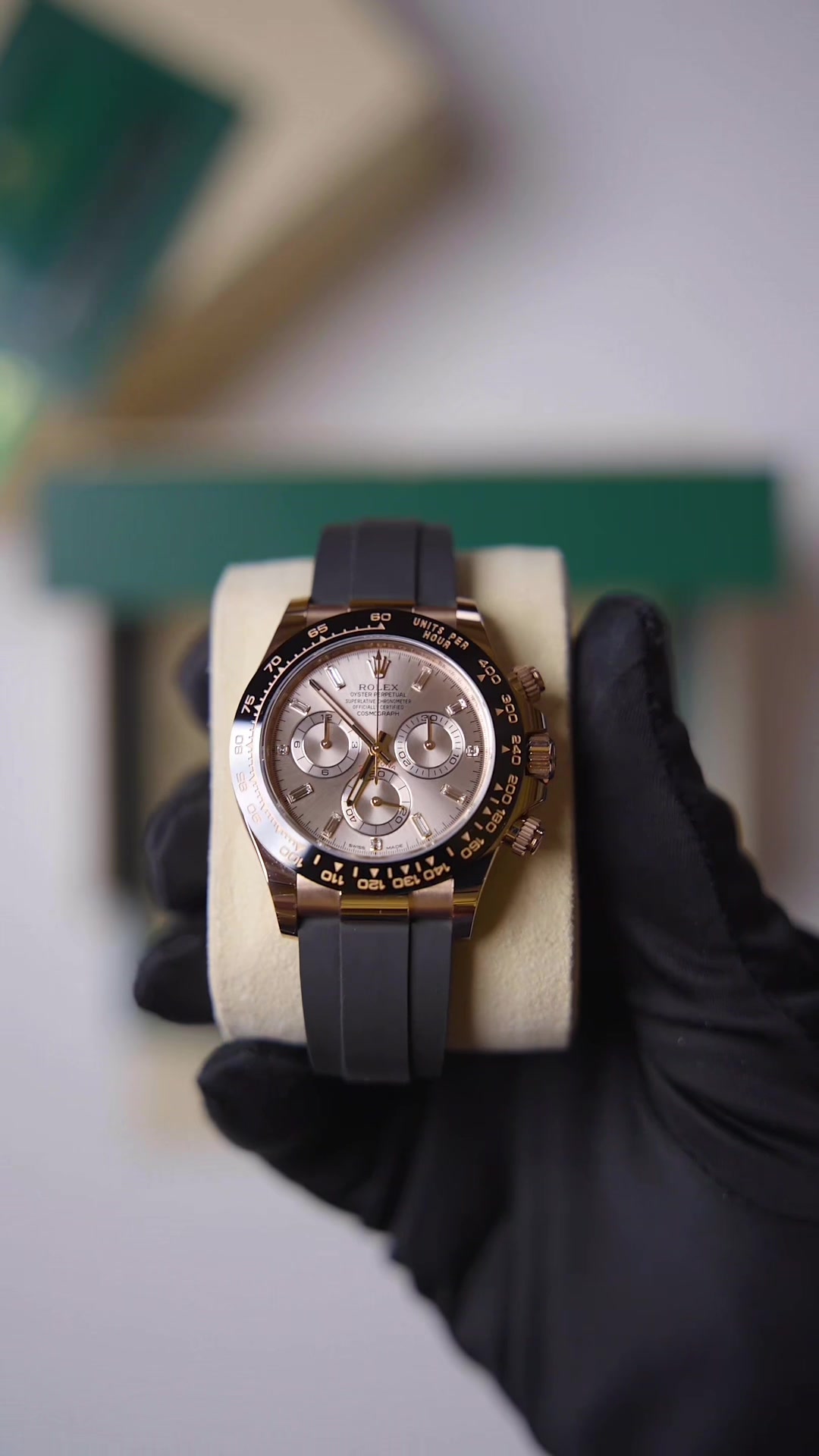 @thewatchroom