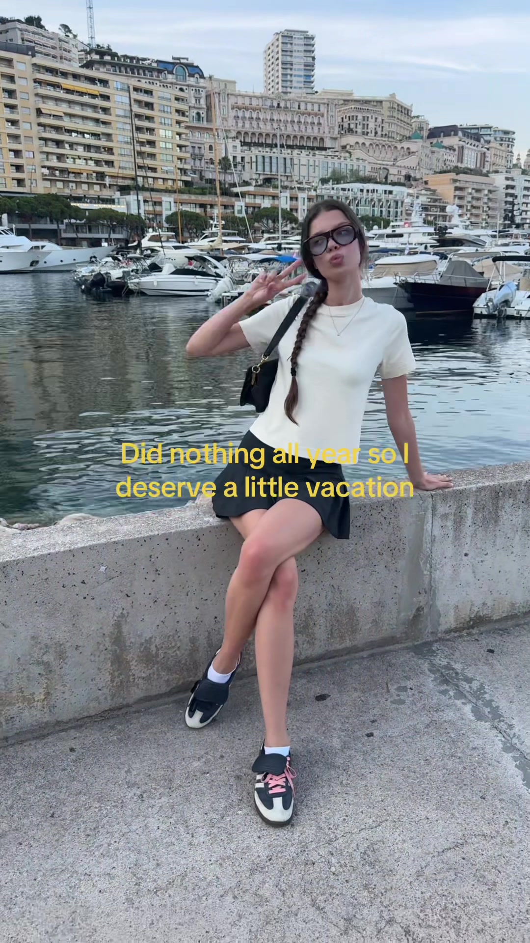 @emozx