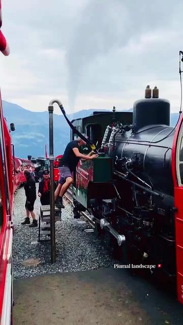 @🇨🇭𝓟𝓲𝓾𝓶𝓪𝓵 ✍️