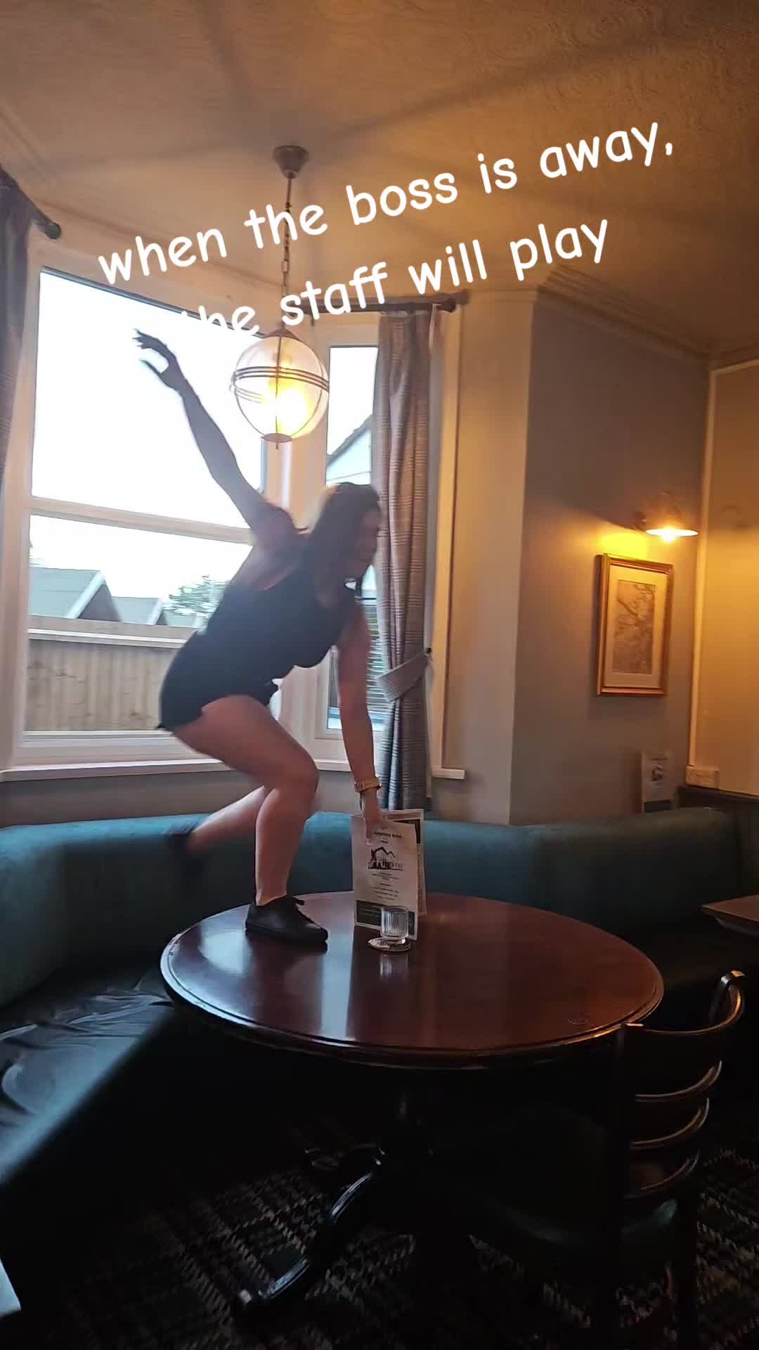 @The Anglesey Arms Stretton
