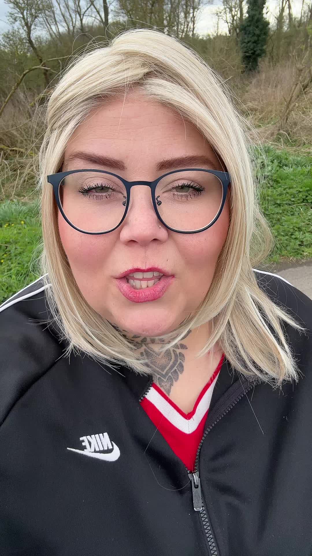 @Queen4ever1985