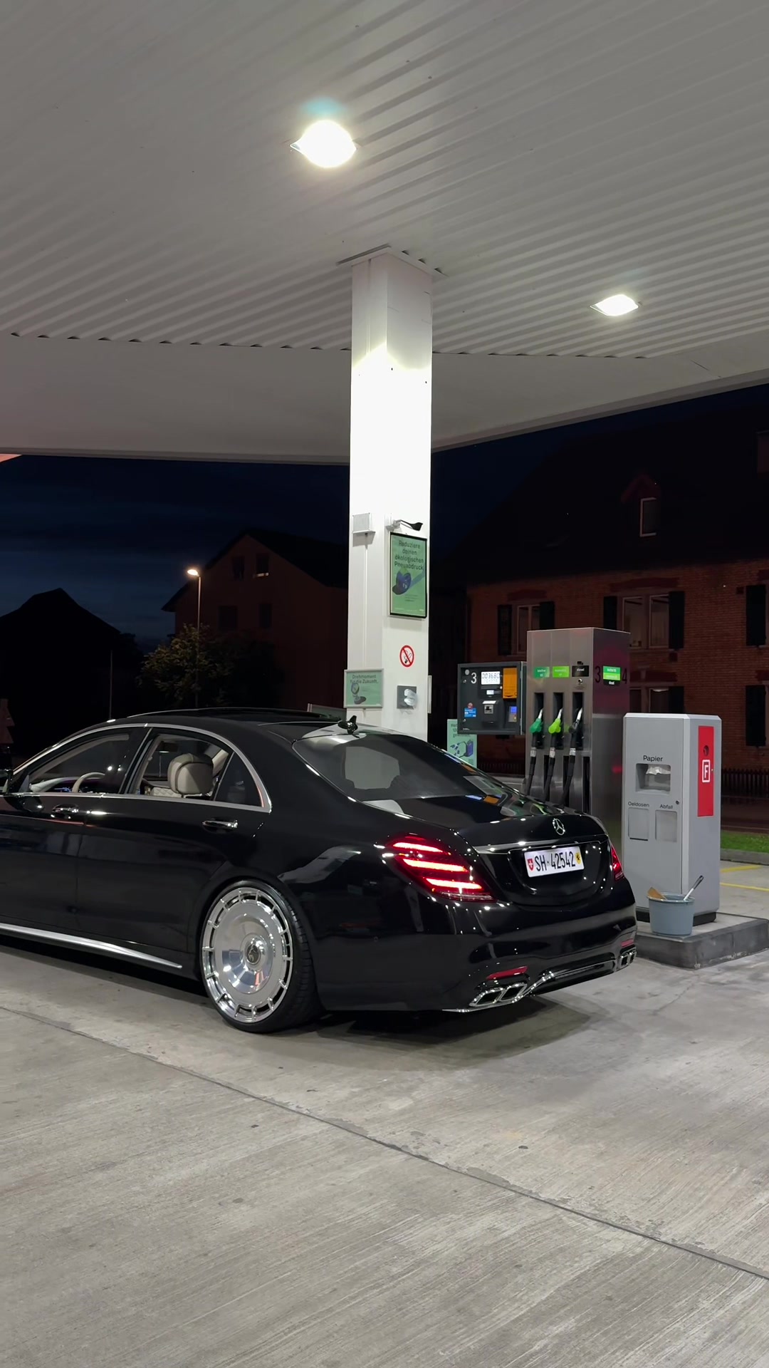 @S560