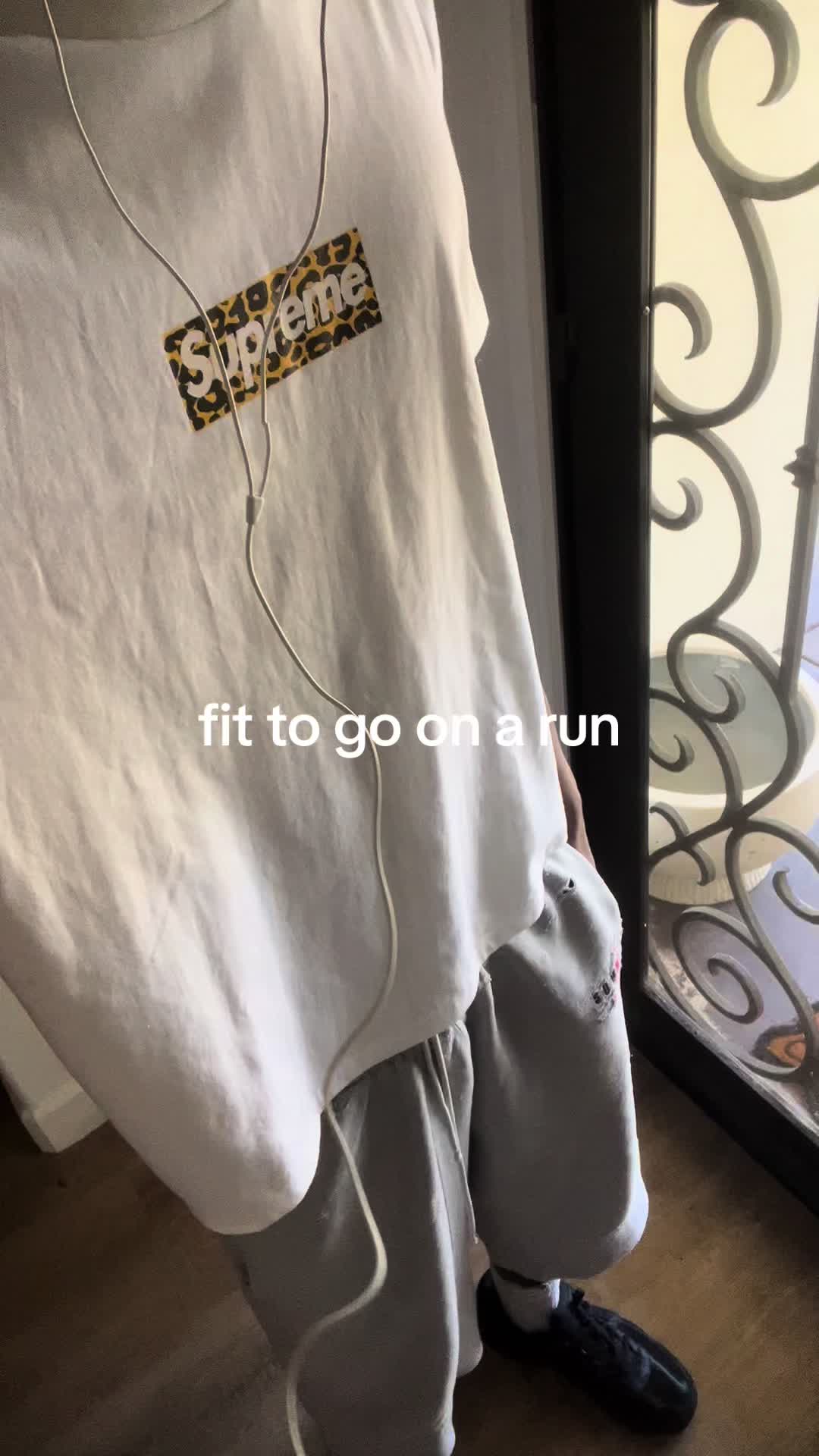@untled4l