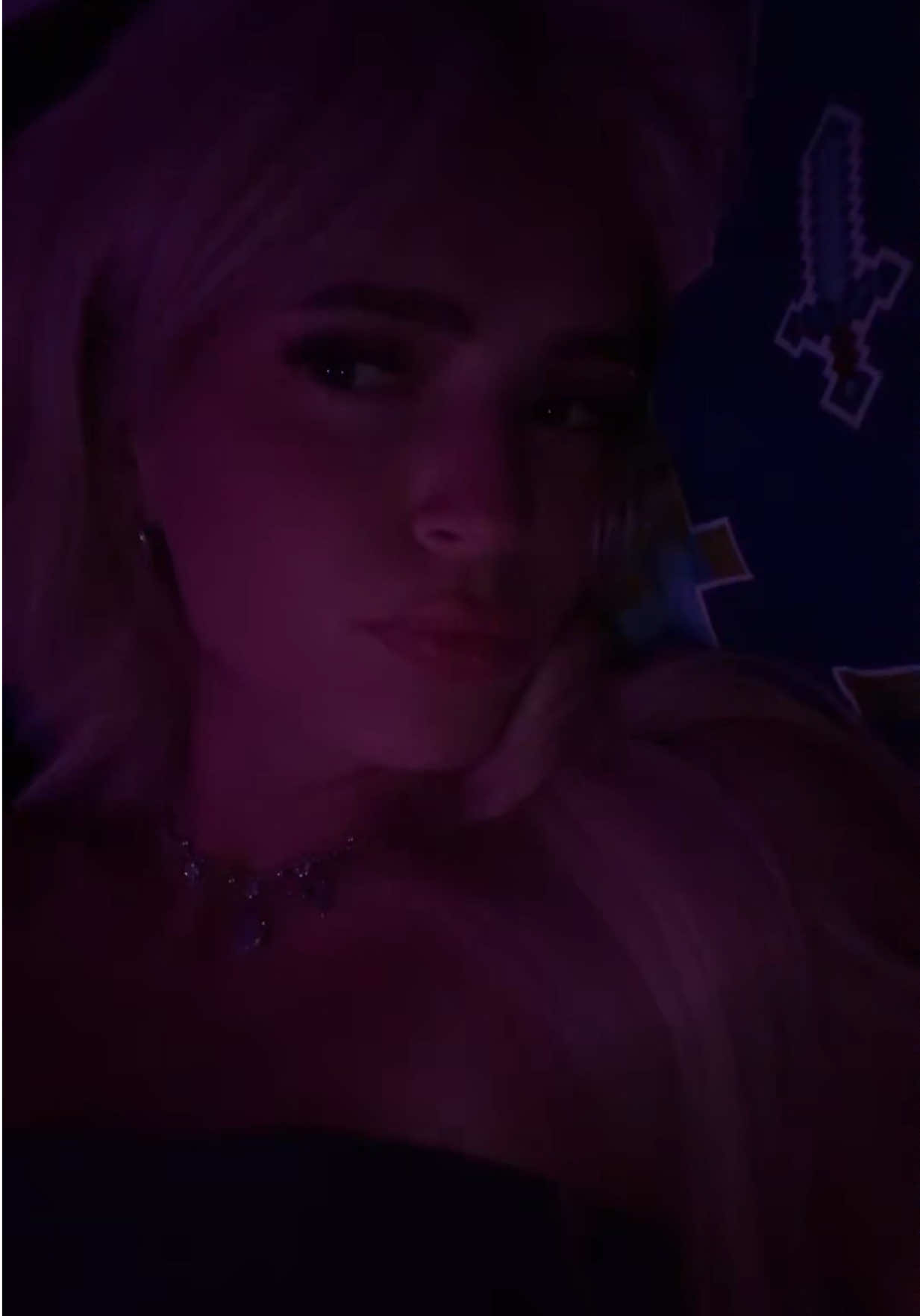 @Hotline.Blinggg